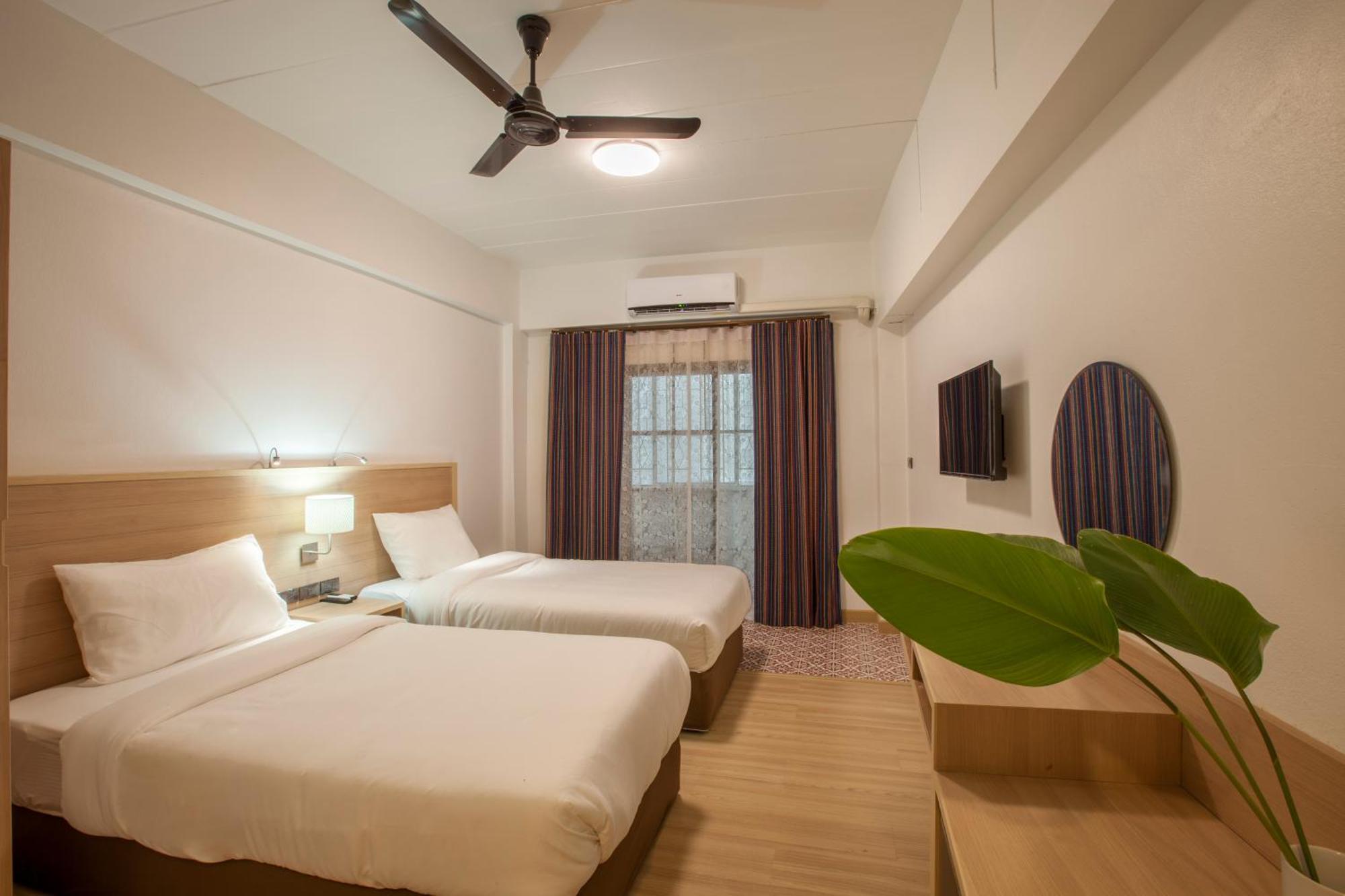 Rcn Court & Inn Chiang Mai Eksteriør billede