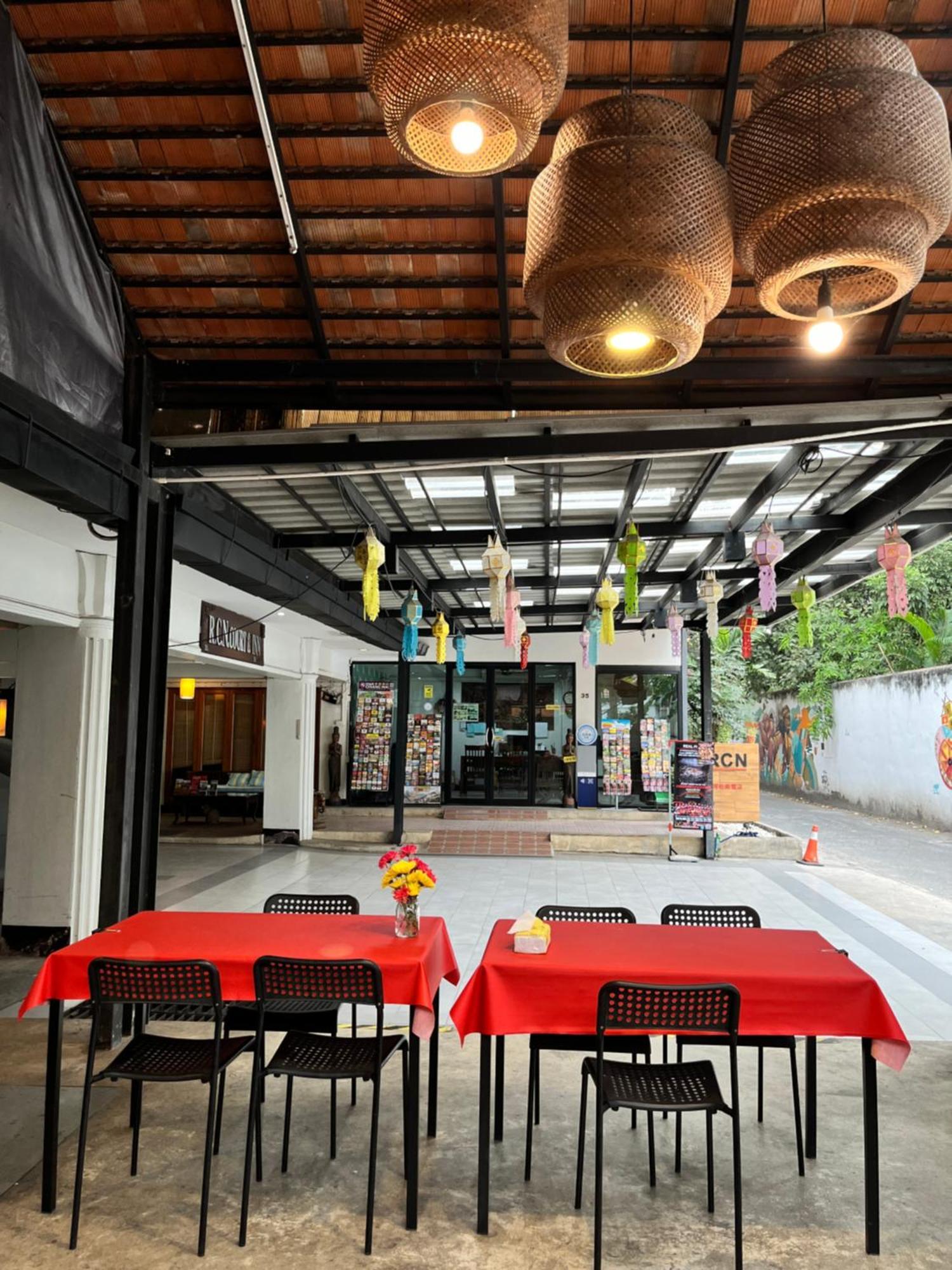 Rcn Court & Inn Chiang Mai Eksteriør billede