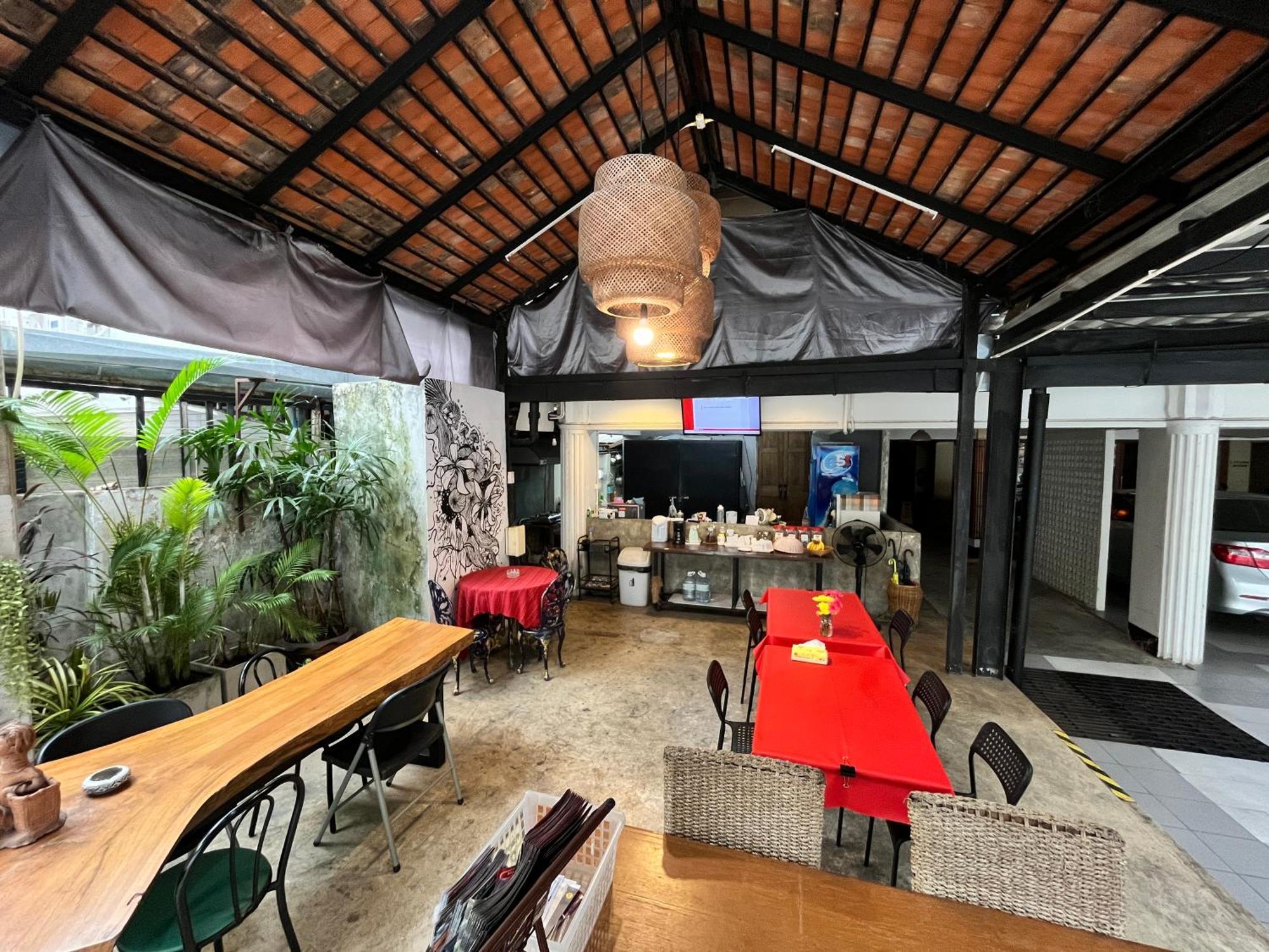 Rcn Court & Inn Chiang Mai Eksteriør billede