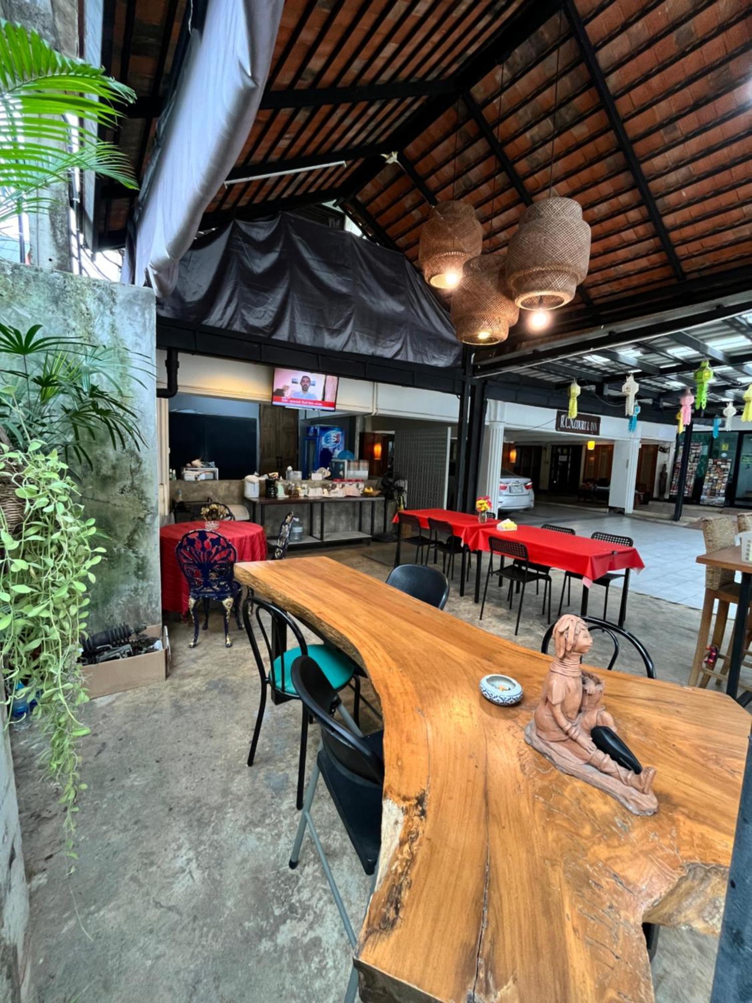 Rcn Court & Inn Chiang Mai Eksteriør billede