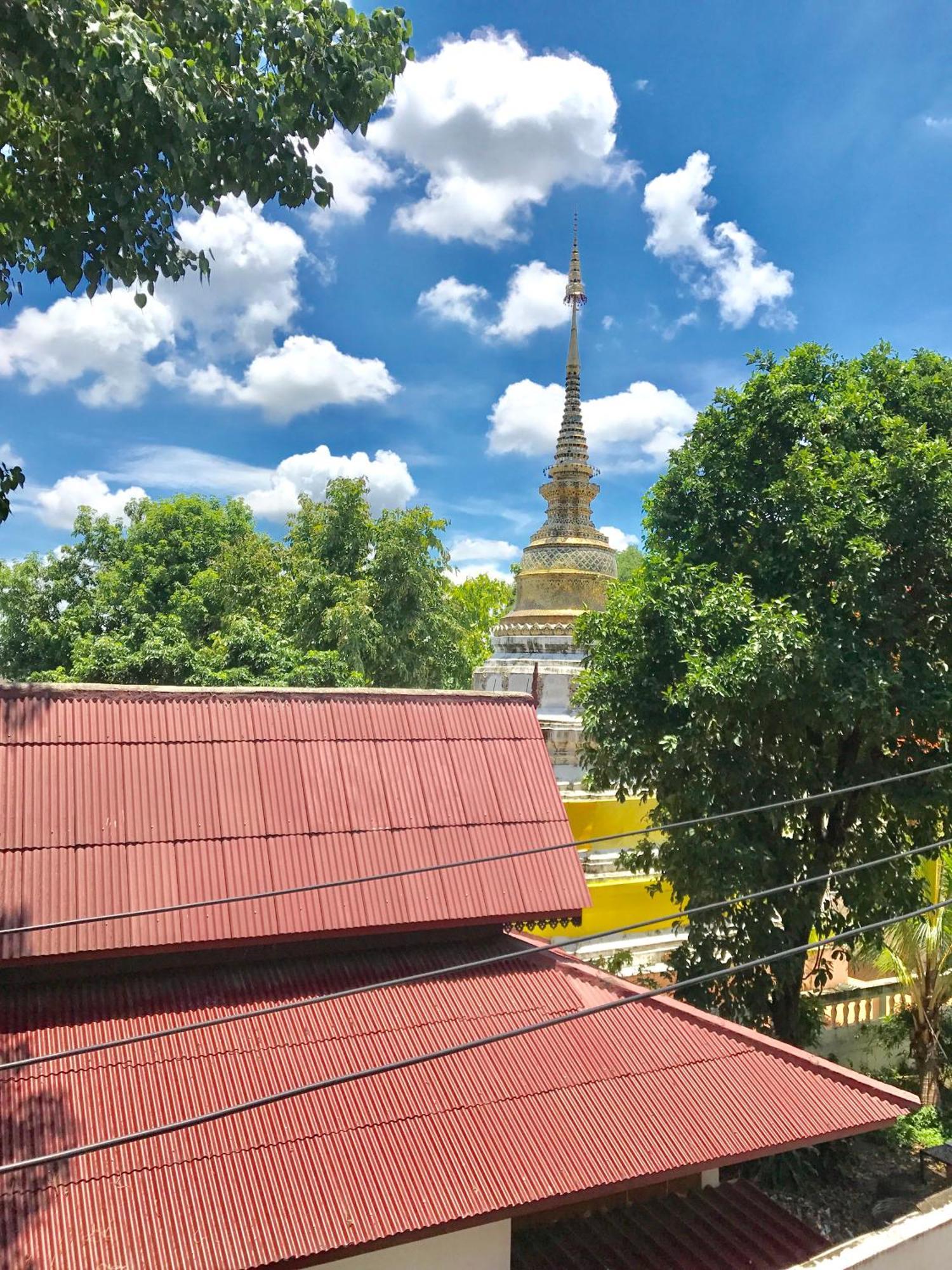 Rcn Court & Inn Chiang Mai Eksteriør billede