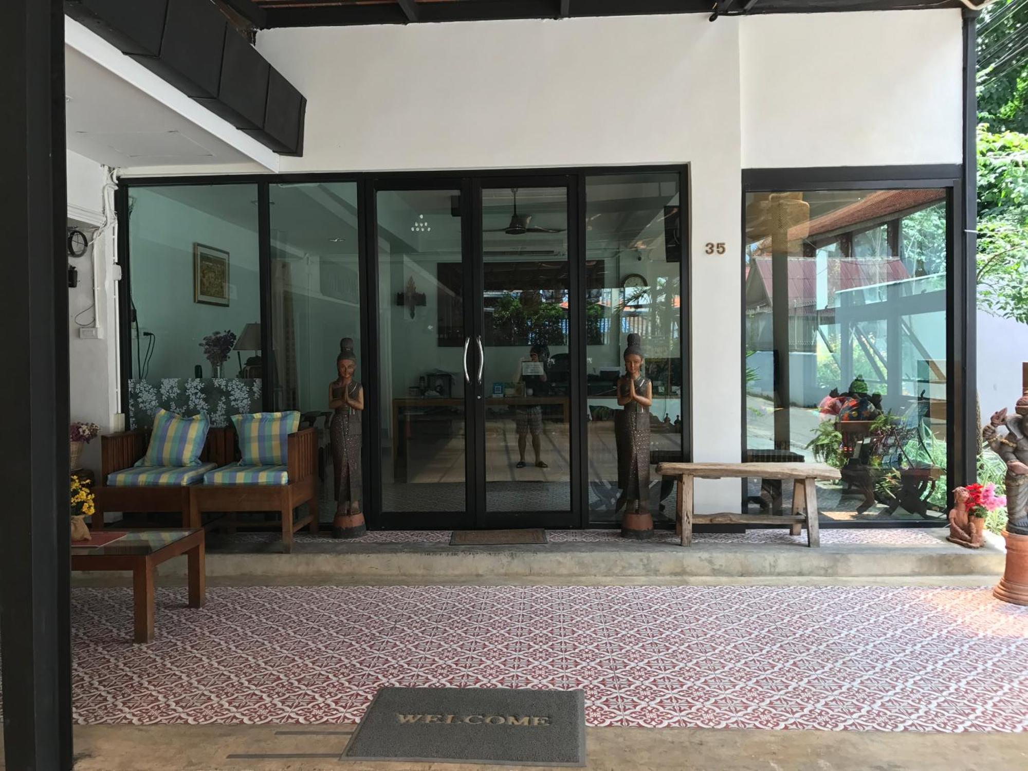 Rcn Court & Inn Chiang Mai Eksteriør billede