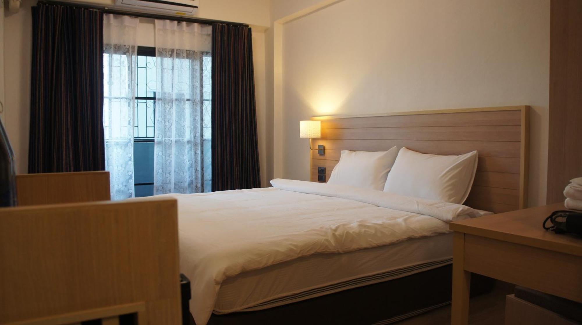 Rcn Court & Inn Chiang Mai Eksteriør billede