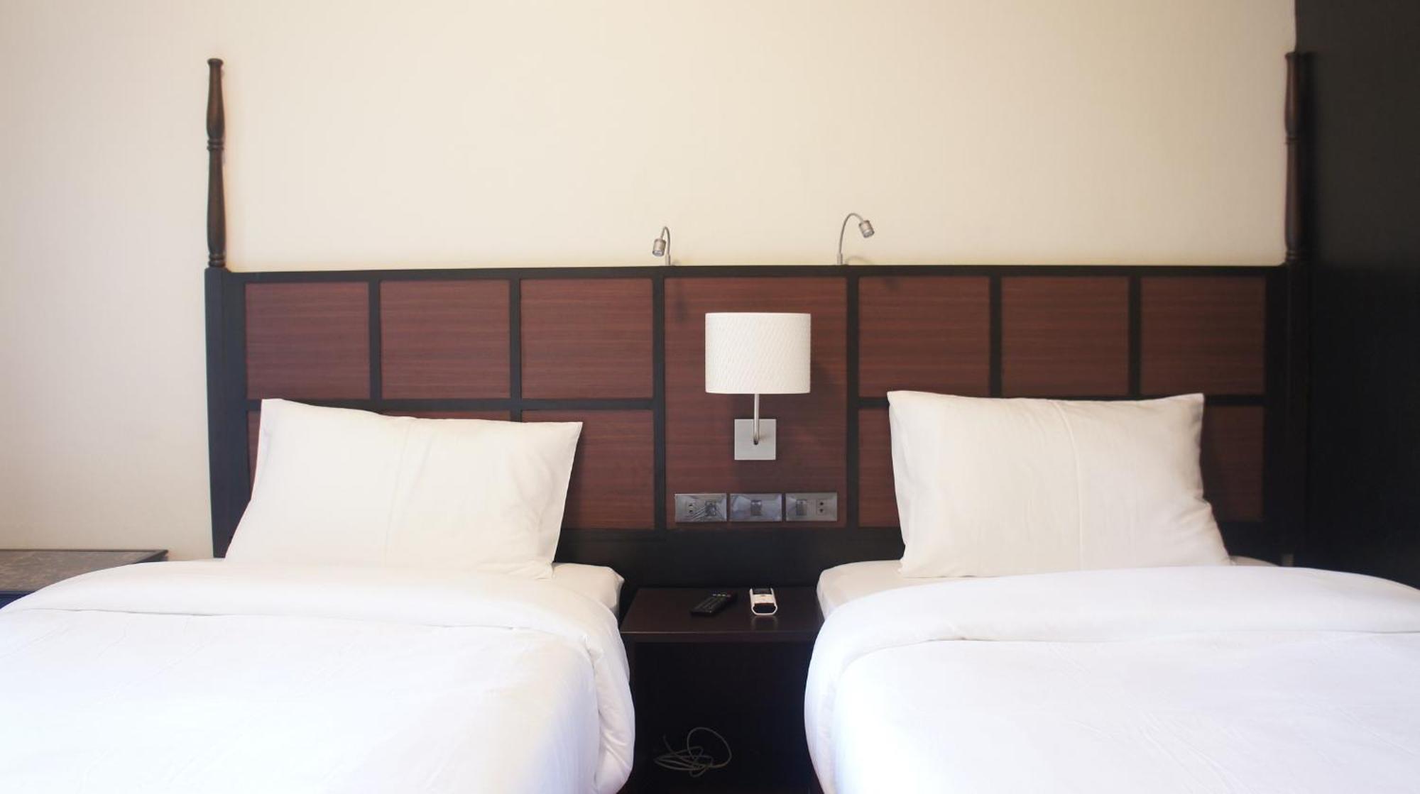 Rcn Court & Inn Chiang Mai Eksteriør billede